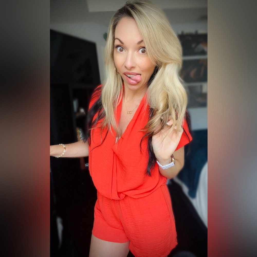 Meet your Posher, Wendy